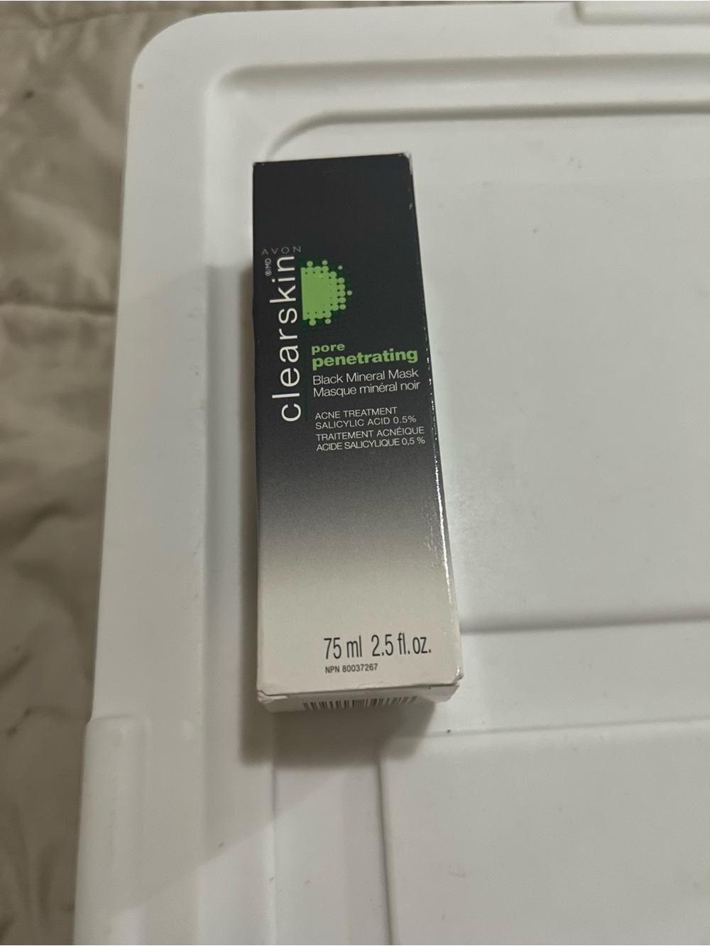 Avon Clearskin Black and Green Pore Penetrating Mineral Mask